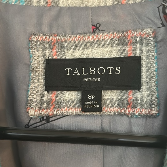 Talbots blazer. Very nice! Skiers print on interior. - Picture 2 of 5